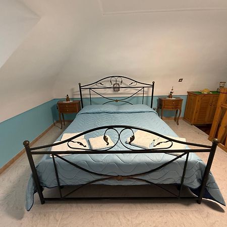 La Casa Dei Sogni Villa Прочида Екстериор снимка